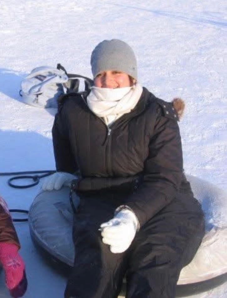 Earlier photo of Salwa outdoors in the snow
